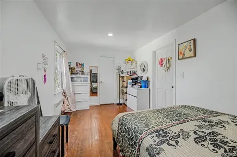 97 Portland Place Yonkers NY 10703