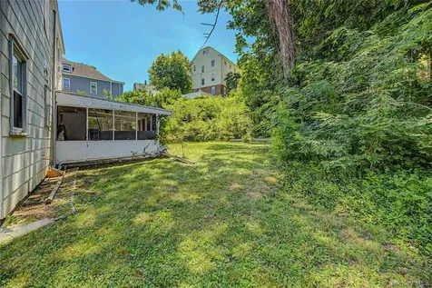 97 Portland Place Yonkers NY 10703