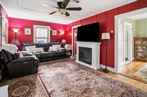 308 Monsell Place Greenport NY 11944