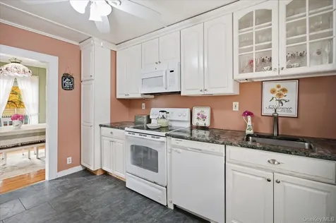 308 Monsell Place Greenport NY 11944