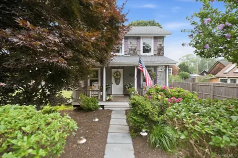 308 Monsell Place Greenport NY 11944