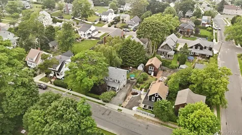 308 Monsell Place Greenport NY 11944