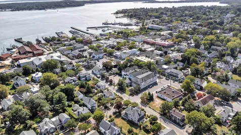 308 Monsell Place Greenport NY 11944