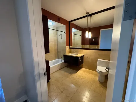 25 Leroy Place New Rochelle NY 10805