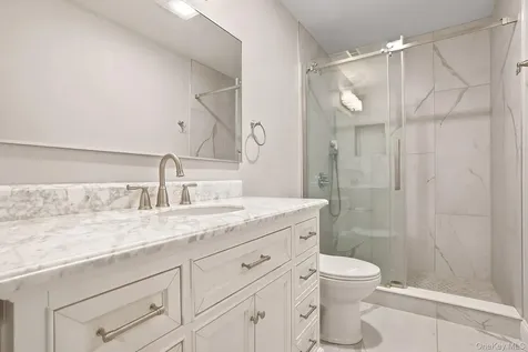 24 Whittier Boulevard Poughkeepsie NY 12603