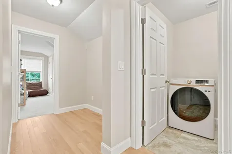 24 Whittier Boulevard Poughkeepsie NY 12603