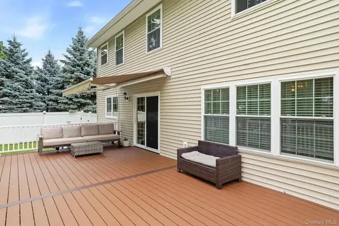24 Whittier Boulevard Poughkeepsie NY 12603