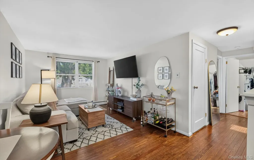 83 Whittier Avenue North Merrick NY 11566