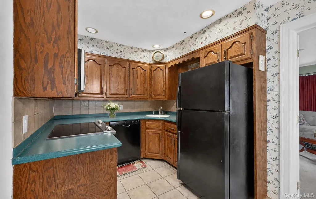 83 Whittier Avenue North Merrick NY 11566