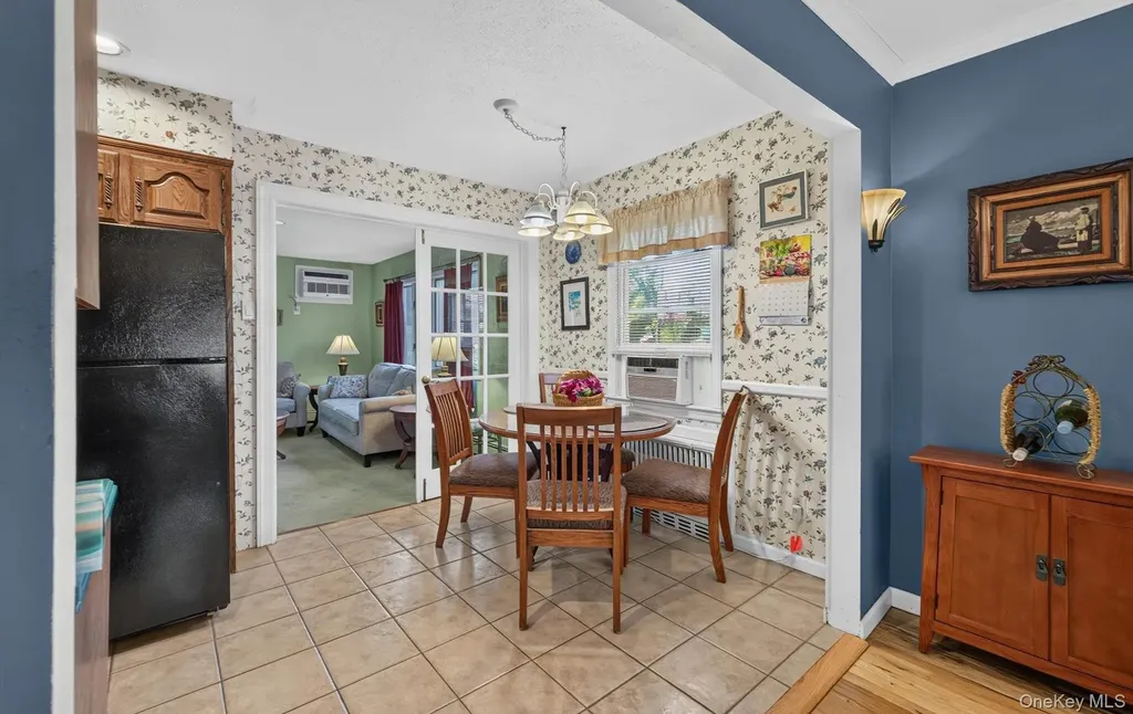 83 Whittier Avenue North Merrick NY 11566