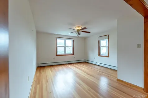 22 Petit Avenue Kingston NY 12401