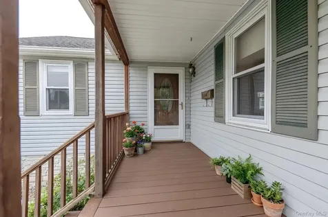 22 Petit Avenue Kingston NY 12401