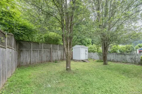 22 Petit Avenue Kingston NY 12401