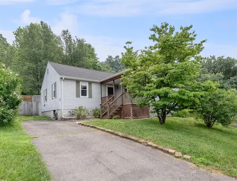 22 Petit Avenue Kingston NY 12401