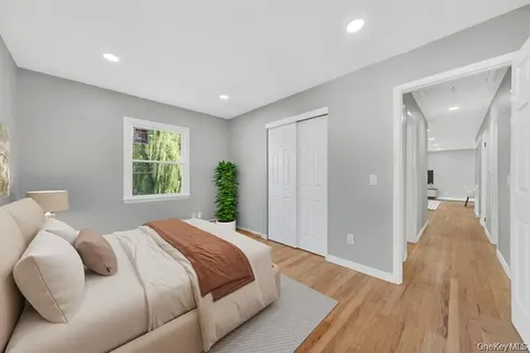 8 Mockingbird Lane Poughkeepsie NY 12601
