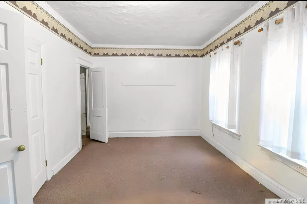 1643 Lurting Avenue NW Bronx NY 10461