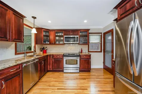 65 Colonial Drive Farmingdale NY 11735