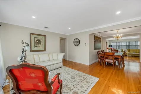 65 Colonial Drive Farmingdale NY 11735