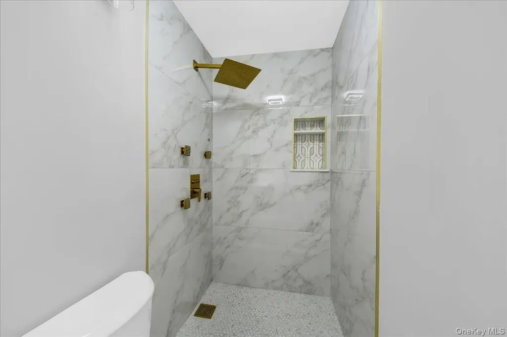 81 Ridge Road Yonkers NY 10705