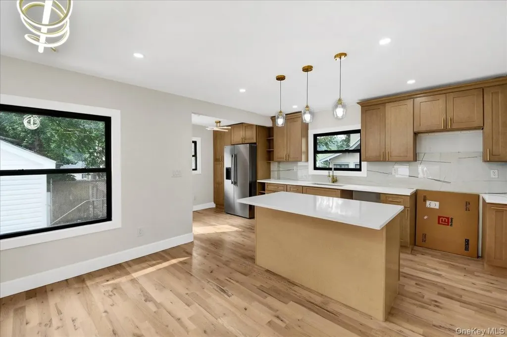 81 Ridge Road Yonkers NY 10705