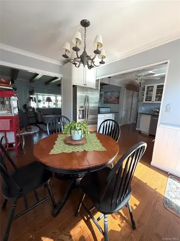 263 Charles Avenue Massapequa Park NY 11762