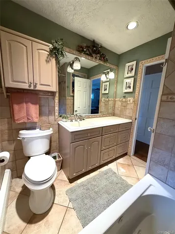 263 Charles Avenue Massapequa Park NY 11762