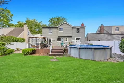 263 Charles Avenue Massapequa Park NY 11762