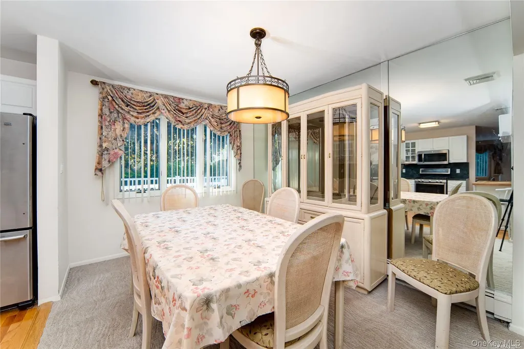 14 Beech Court Malverne NY 11565