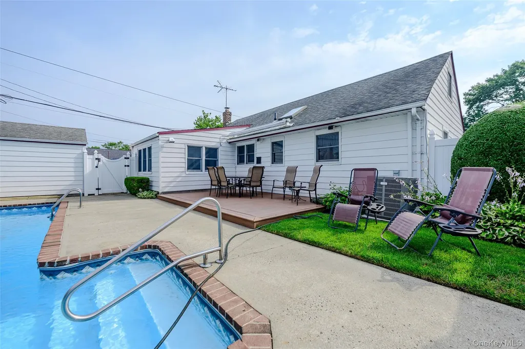 750 Durham Road East Meadow NY 11554