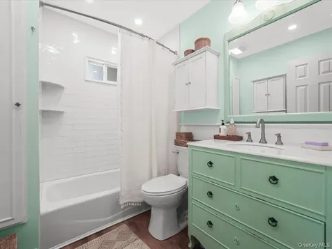 36 Francis Terrace Glen Cove NY 11542
