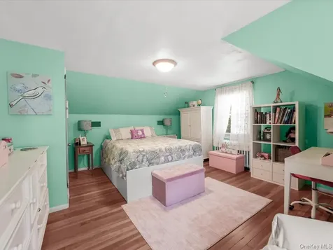 36 Francis Terrace Glen Cove NY 11542