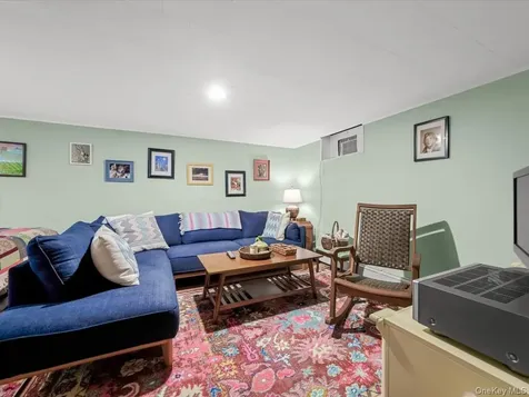 36 Francis Terrace Glen Cove NY 11542