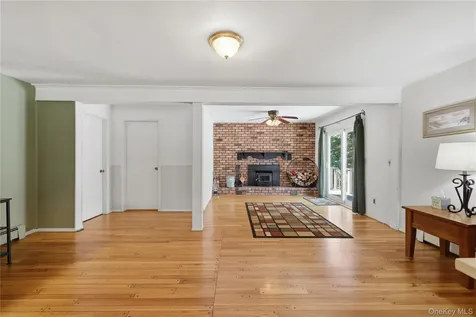 23 Leggett Road Chatham NY 12075