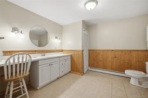 23 Leggett Road Chatham NY 12075