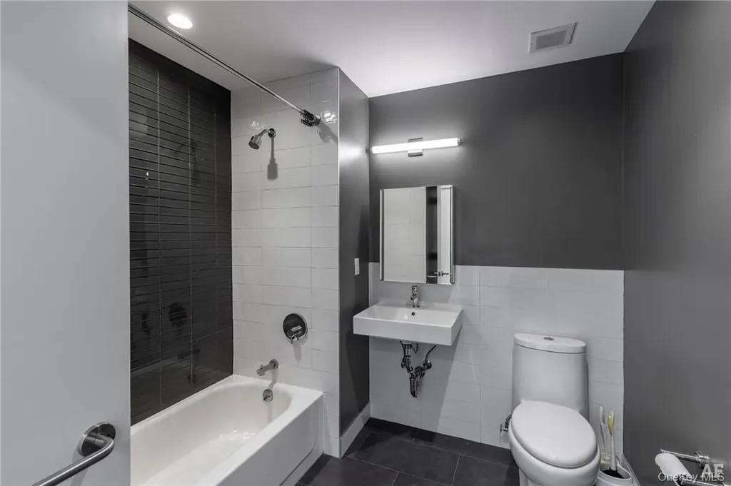 121 Westmoreland Avenue White Plains NY 10606