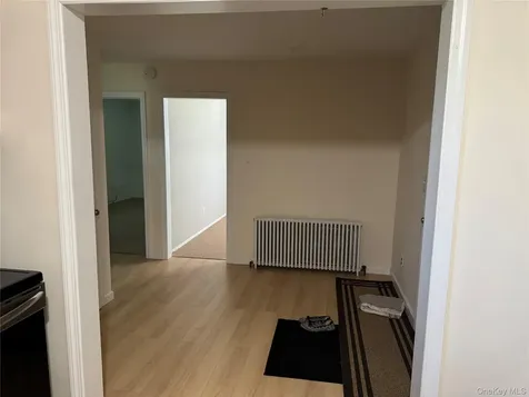 25 Robinson Avenue Glen Cove NY 11542