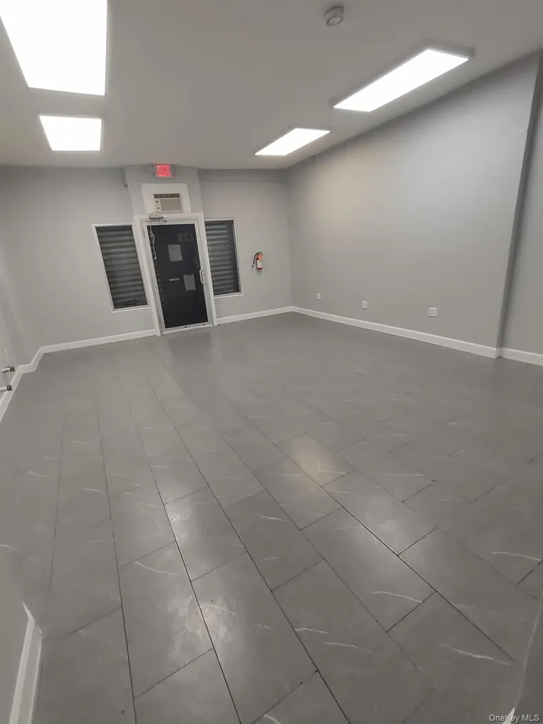 123 Elm Street Yonkers NY 10701