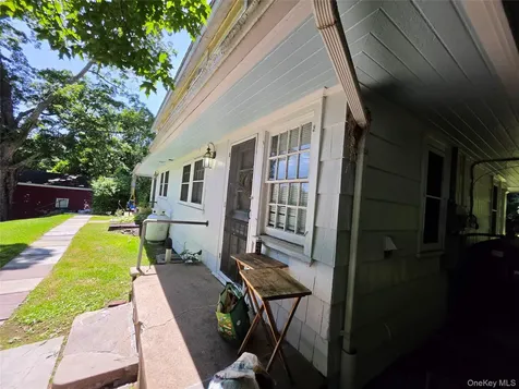 105 Chappaqua Road Briarcliff Manor NY 10510