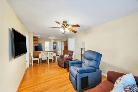 35 Jerold Street Plainview NY 11803