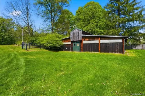 11 Haggerty Hill Road Rhinebeck NY 12572