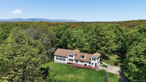 11 Haggerty Hill Road Rhinebeck NY 12572