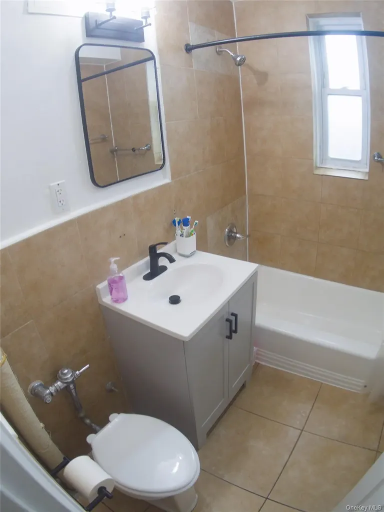43 Bronx River Road Yonkers NY 10704