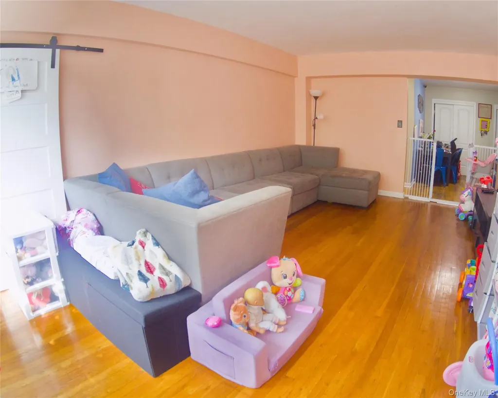43 Bronx River Road Yonkers NY 10704