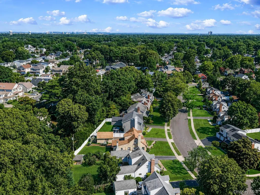 63 Lewis Road Merrick NY 11566