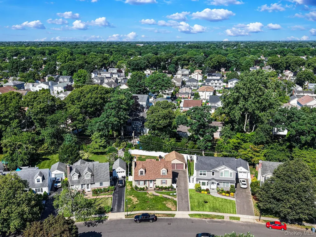 63 Lewis Road Merrick NY 11566