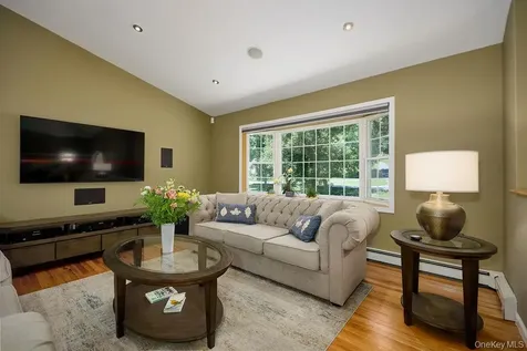 3 Justbrand Lane Poughkeepsie NY 12603