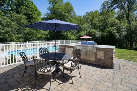 3 Justbrand Lane Poughkeepsie NY 12603