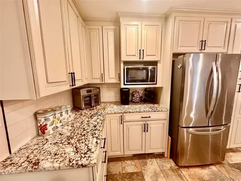 19 Closs Drive Rhinebeck NY 12572