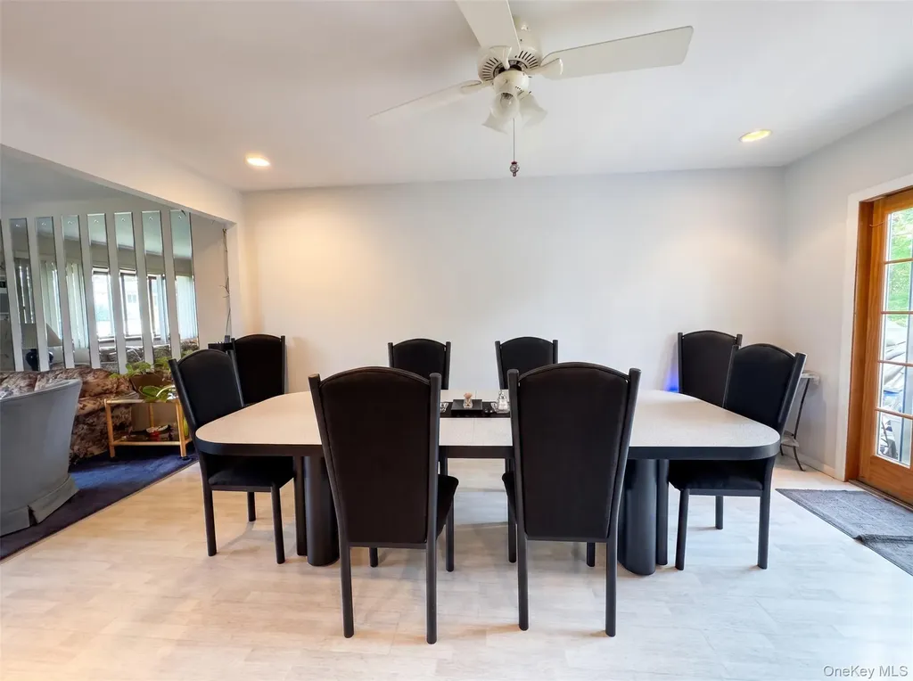 128 James Street Massapequa NY 11758