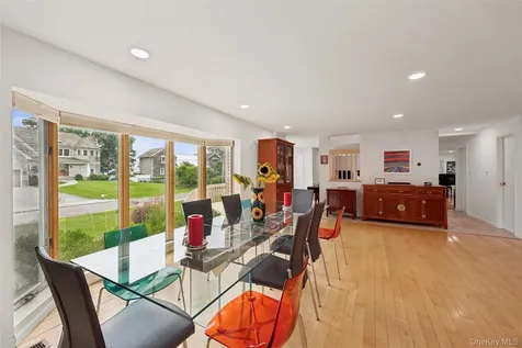 185 Inlet Lane Greenport NY 11944